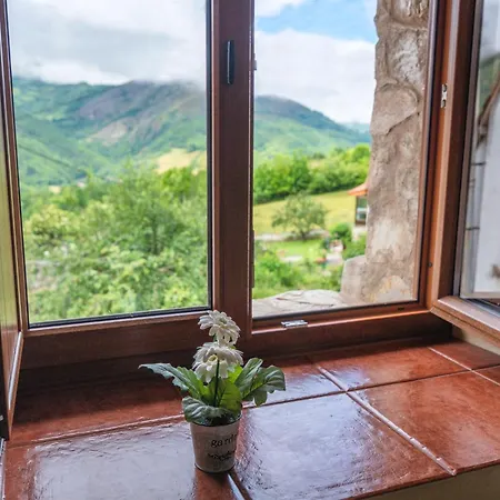 La Carrozal Senda Del Oso Landhaus *