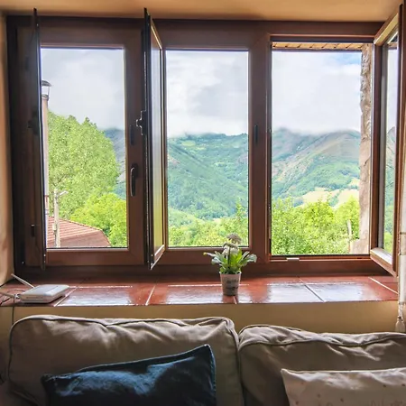 La Carrozal Senda Del Oso Orelleiru