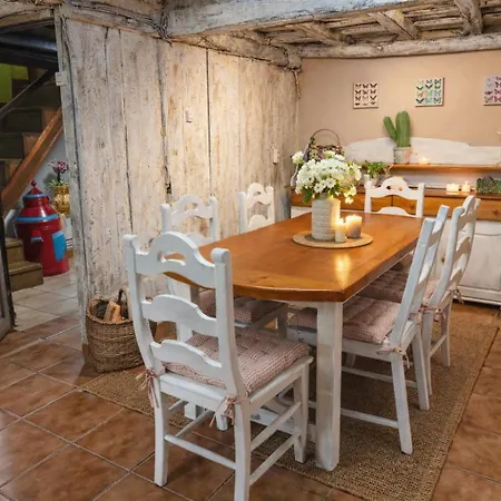 Hétvégi ház La Carrozal Senda Del Oso Orelleiru